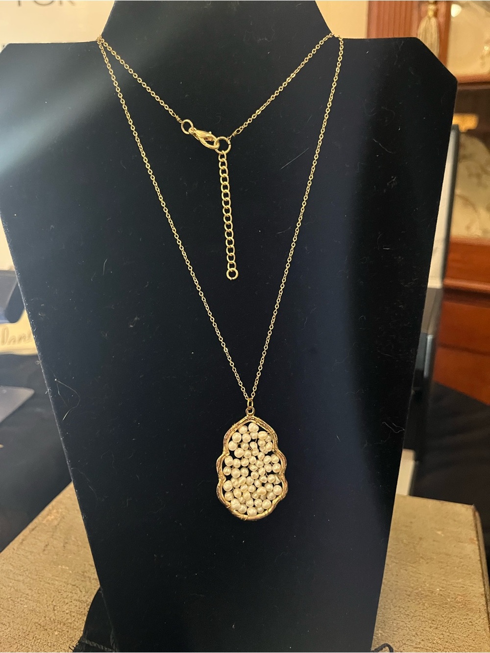 Gold Pearl Cluster Pendant Necklace - Women Jewelry